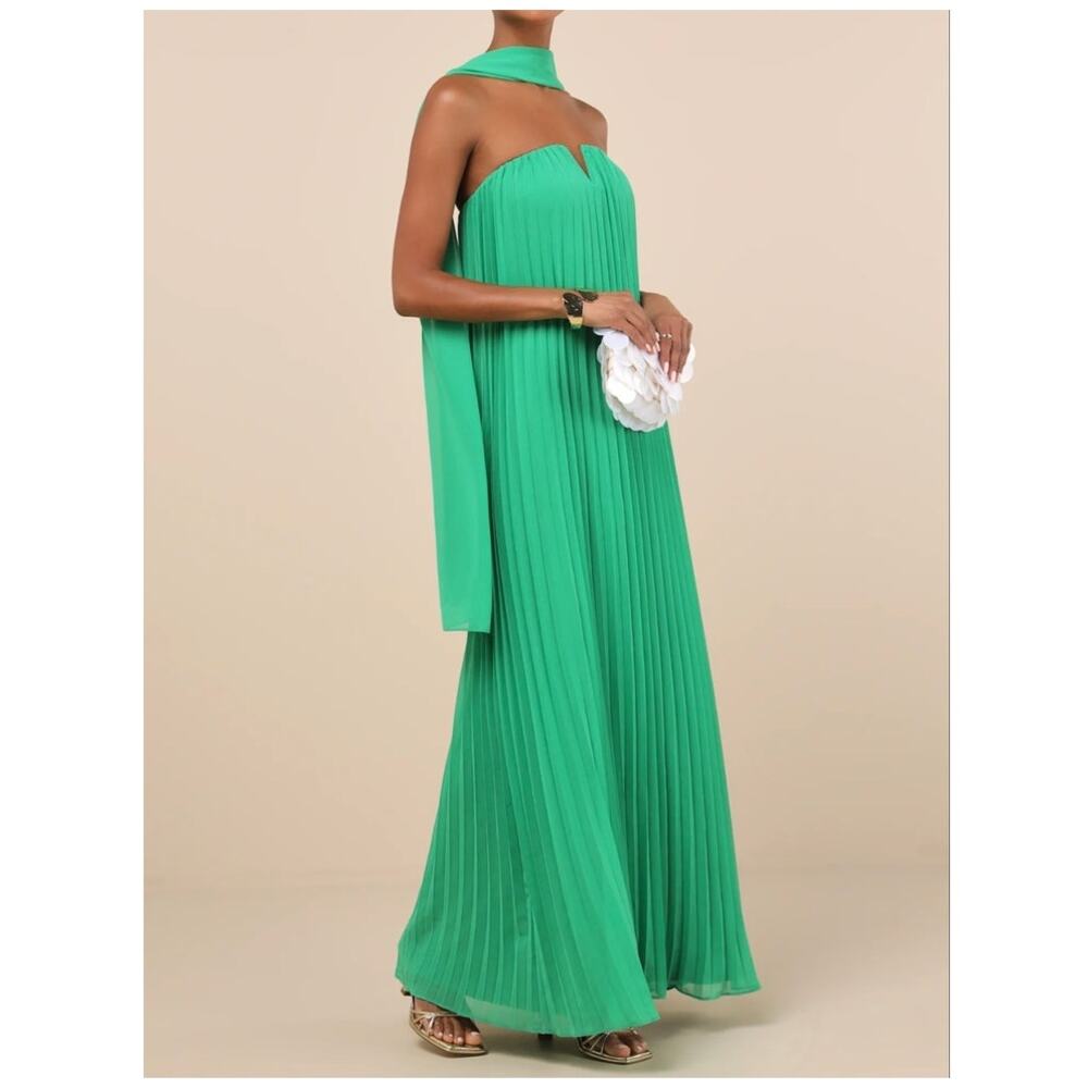 Lulu's Emerald Green Pleated Maxi Dress with Neck Tie